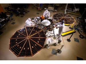 Nasa’nın Yeni Aracı Insight Mars’taki Depremleri İnceleyecek