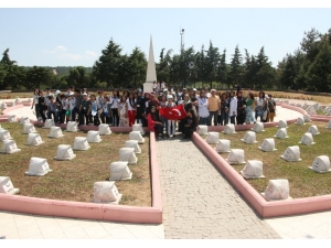 Öğrenciler Çanakkale’yi Gezdi