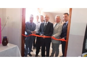 Burhaniye’de Tübitak 4006 Bilim Fuarı Açıldı