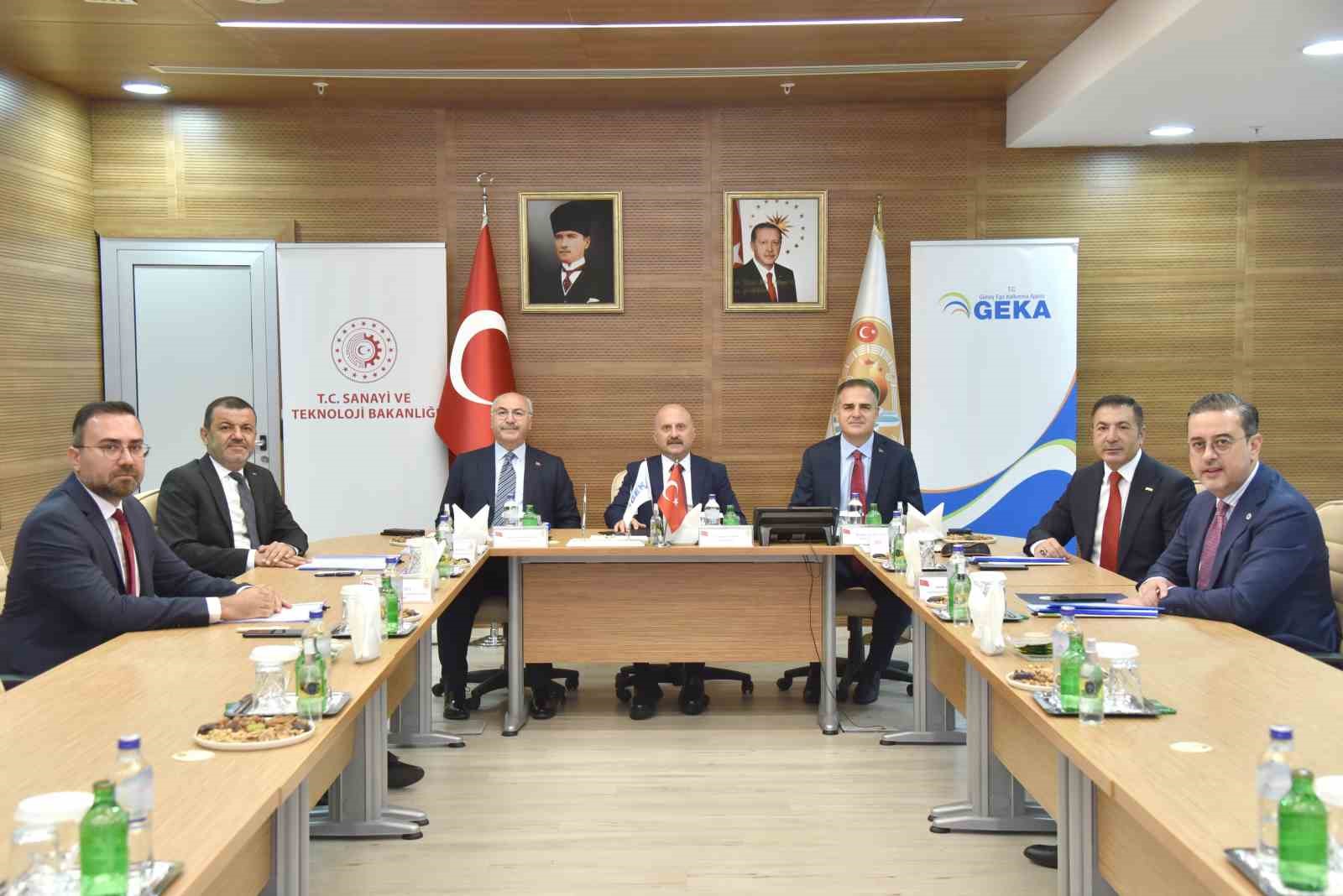geka-nin-176-yonetim-kurulu-toplantisi-denizli-de-gerceklestirildi