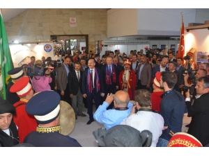 Bakan Soylu Hemşehrileri İle Ankara’da Buluştu