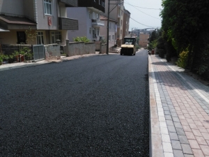 Derince Sokakları Yenileniyor