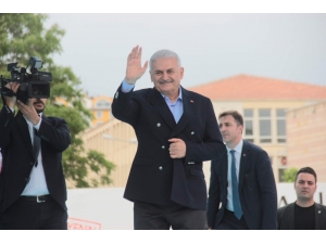 Başbakan Yıldırım: “Biz Seçime Sağlam Bir Çatı Altında Giriyoruz”