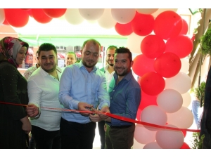 Ak Parti İl Başkanı Karabıyık İş Yeri Açılışına Katıldı