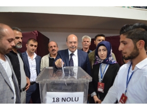 Ak Parti Diyarbakır İl Başkanlığı 218 Aday Adayı İçin Temayül Yoklaması Yaptı