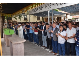 Dursunbey Mhp İlçe Başkanı Hayatını Kaybetti