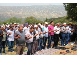 Sarıgöl’de Çiftçiler Yağmur Duasına Çıktı