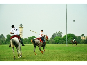 Yörük Türkmenler Adana’da Cirit Attı, Gökbörü Oynadı