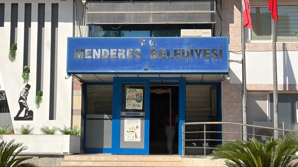 menderes-belediye-baskan-yardimcisi-ruzgar-sonmez-yakalandi