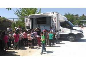 Aydın’da Mobil Eğitim Aracı Okulları Ziyaret Ediyor