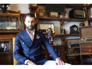 Tarihin İçinde Bir Ömür