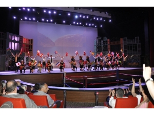 Hollywood’un Efsanesi Rocky Balboa, "The Fıghter" Müzikaliyle Hayat Buldu