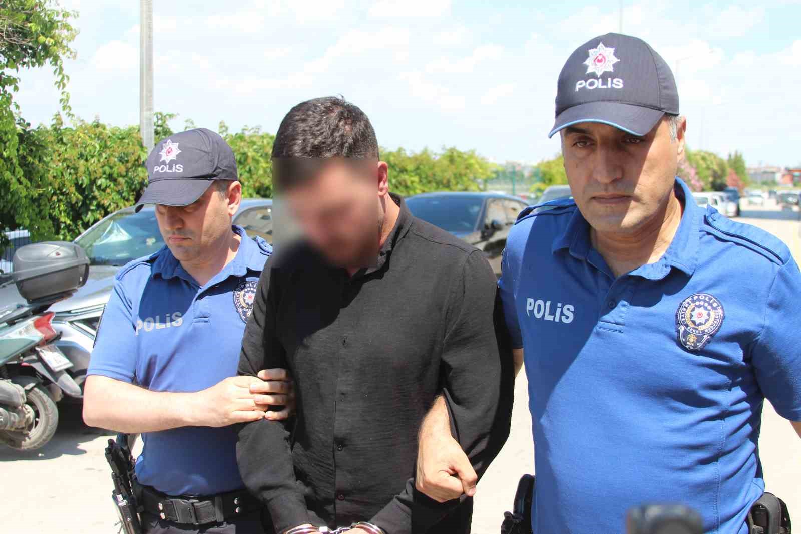 bar-calisani-kadini-goturmek-istedi-reddedilince-2-kisiyi-vurdu-uzman-cavus-tutuklandi