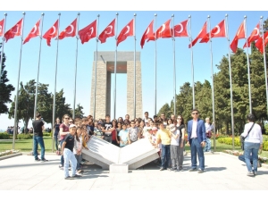 Kitap Okuyan Öğrenciler Çanakkale Gezisiyle Ödüllendirildi
