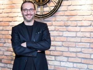 Op. Dr. Alper Tuncel, Lazerlipoliz Yöntemi Hakkında Merak Edilenleri Anlattı