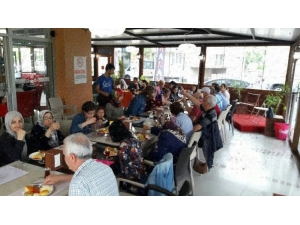 Edremit Körfezi’nde Çölyak Hastaları Dernek Çatısı Altında Bir Araya Geldi