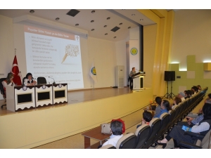 Harran Üniversitesinde "Bilim Yazarlığı" Söyleşisi