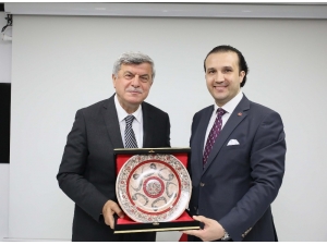 Başkan Karaosmanoğlu’ndan Deniz Ticaret Odası Kocaeli Şubesi’ne Ziyaret