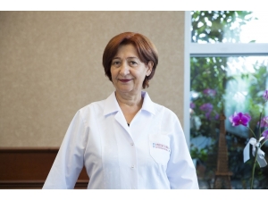 "Bahar Aylarında Mide Hastalıkları Artıyor"