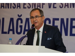 Esnaf Perakende Sektör Yasasını Bekliyor