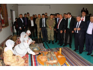 Hizan’da “Öğrenme Şenliği” Düzenlendi