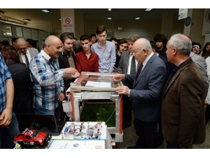 Öğrencilerin Projeleri Binaya Sığmadı