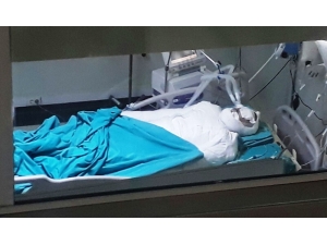 Doktorlar Yüzde 10 Yaşama Şansı Verdi, 51 Günde Ayağa Kalktı