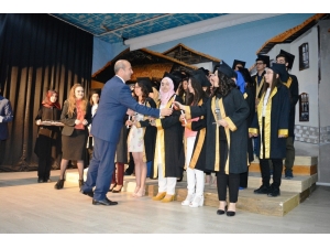 Malatya Anadolu Lisesinde Mezuniyet Töreni