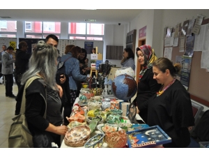 Engel Tanımıyorlar