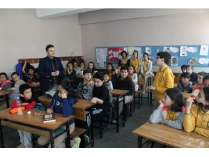 Saski Geyve’de Bin 209 Öğrenciyle Buluştu