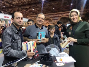 Kitap Fuarı’nda Ko-mek Farkı