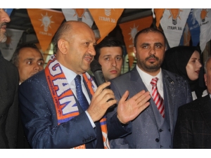 Başbakan Yardımcısı Işık, Seçim Bürosundaki Kalabalığı Mitinge Benzetti