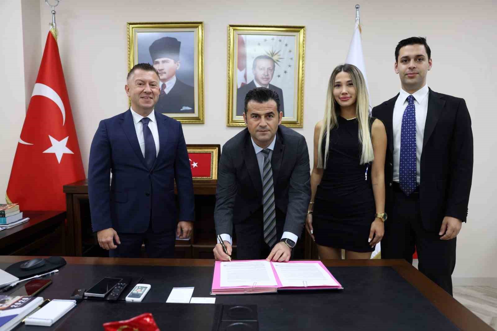 mersin-de-650-belediye-iscisine-kisi-basi-44-bin-500-tl-promosyon