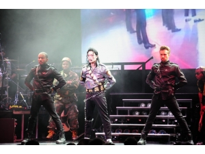 Michael Jackson Şarkıları, Las Vegas Rüzgarıyla Antalya’da Esecek