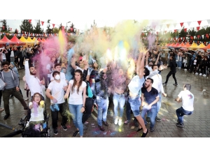 Gaün’de Şenlik Coşkulu Başladı