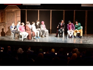 Bir Urfa Masalı Oyunu Viranşehirlilerin Beğenisine Sunuldu