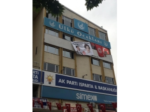 Isparta’da Pankart "Kumpası"