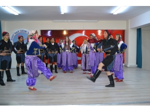 Şuhut’ta El Emeği Göz Nuru Ürünler Görücüye Çıktı