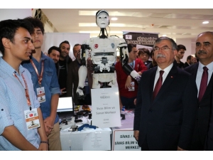 Milli Eğitim Bakanı Yılmaz: "Çağıyla Rekabet Eden Türkiye İstiyoruz"