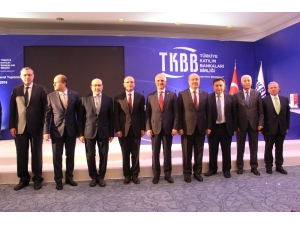 Şimşek: "Piyasada Kur Eksenli Bir Baskı Söz Konusu"