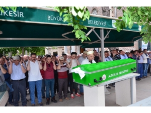 Mücahit Çilesiz Son Yolculuğuna Uğurlandı