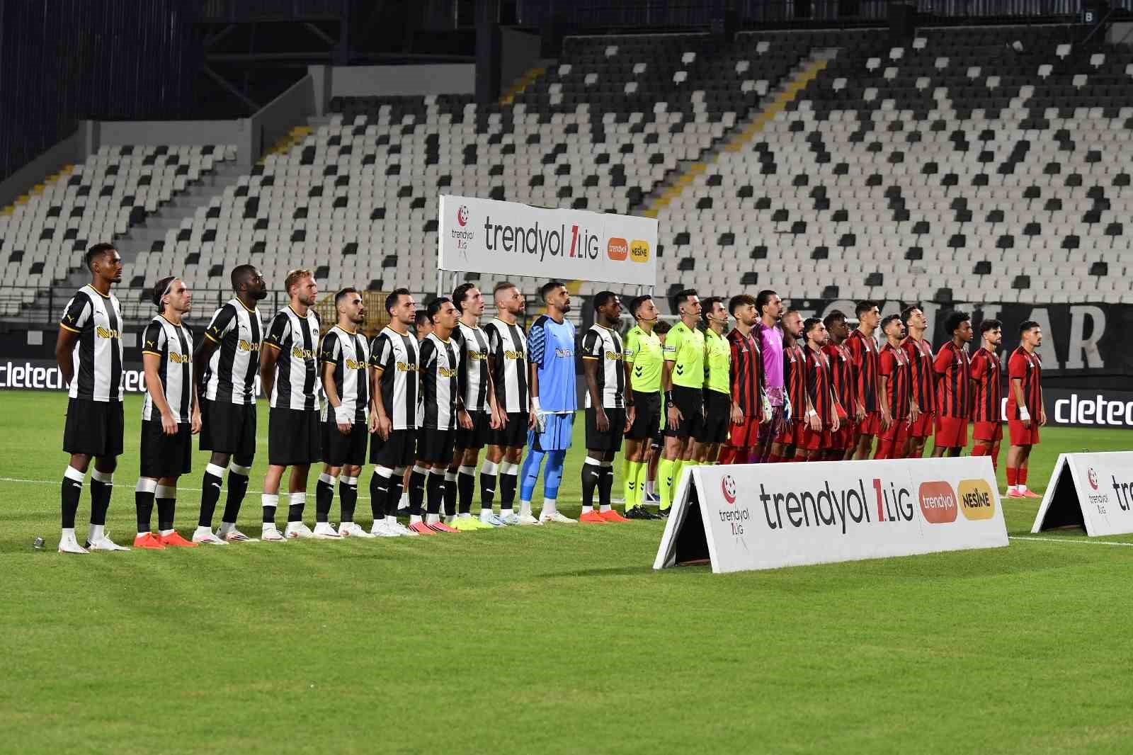 trendyol-1-lig-manisa-fk-4-vanspor-fk-1