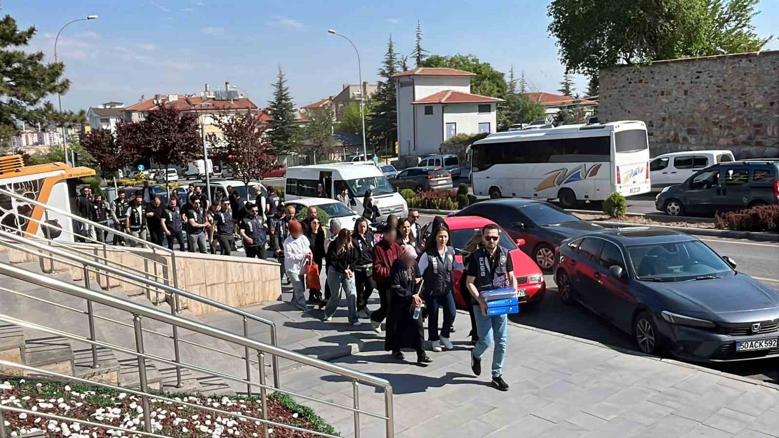 yasa-disi-bahis-operasyonunda-34-supheli-adliyeye-sevk-edildi