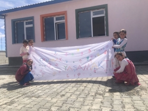 Sarıkamış’ta Öğrencilerden “Okumak Yaşamaktır “ Etkinliği