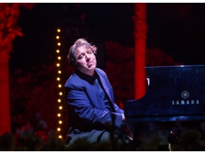 Antalya’da Fazıl Say Rüzgârı