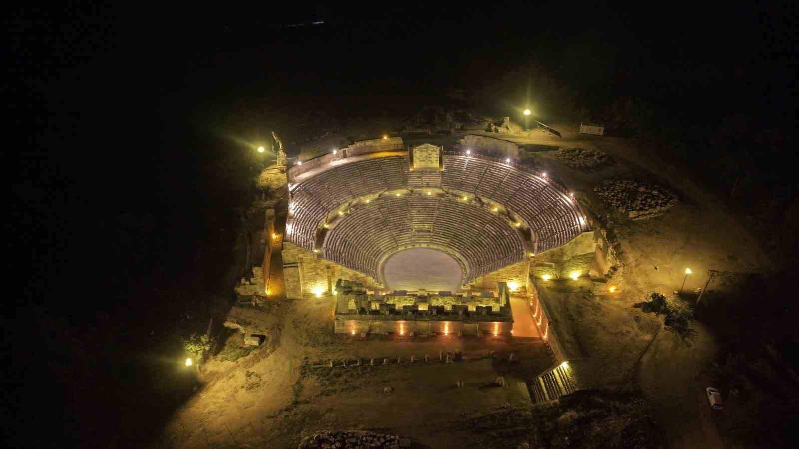 gece-muzeciligi-artik-kendi-enerjisini-uretecek