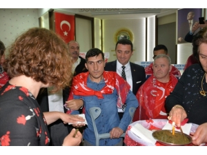 En Anlamlı Asker Kınası Bozüyük’te Yakıldı