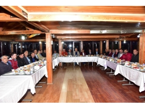 Selim Yağcı İçin Yemekte Buluştular