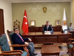 Başkan Can, Vali Büyükakın İle Bir Araya Geldi