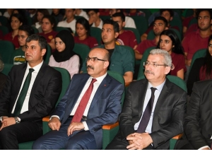 "Geleceğin Okulunda, Okulun Hep Yanında" Projesi